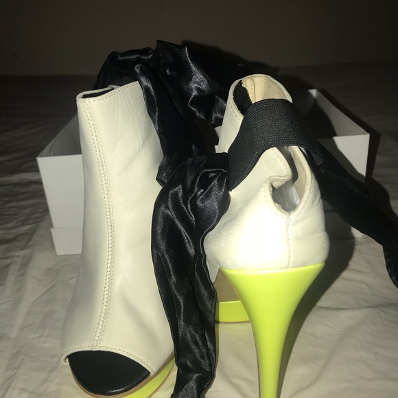 Neon Yellow Leather Peep Toe Bootie with Black Bow - Picture 7 of 8